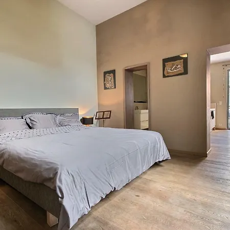 Flats Apartment